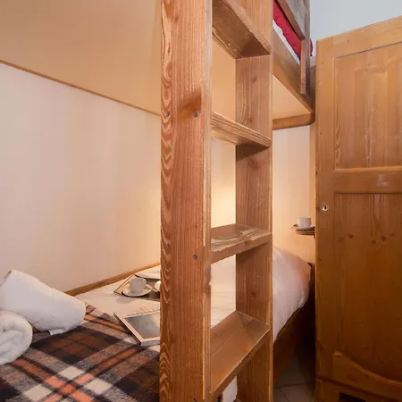 Apartament Le Cristal Gm11 Mountain View, Pool, Private Sauna & Parking - Happy *