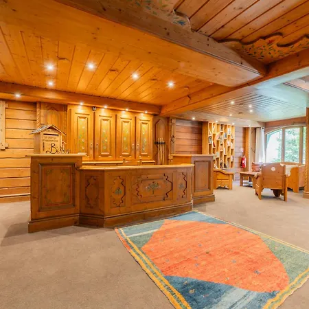 Apartament Le Cristal Gm11 Mountain View, Pool, Private Sauna & Parking - Happy